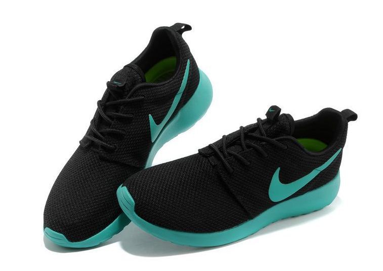  Nike Roshe Run